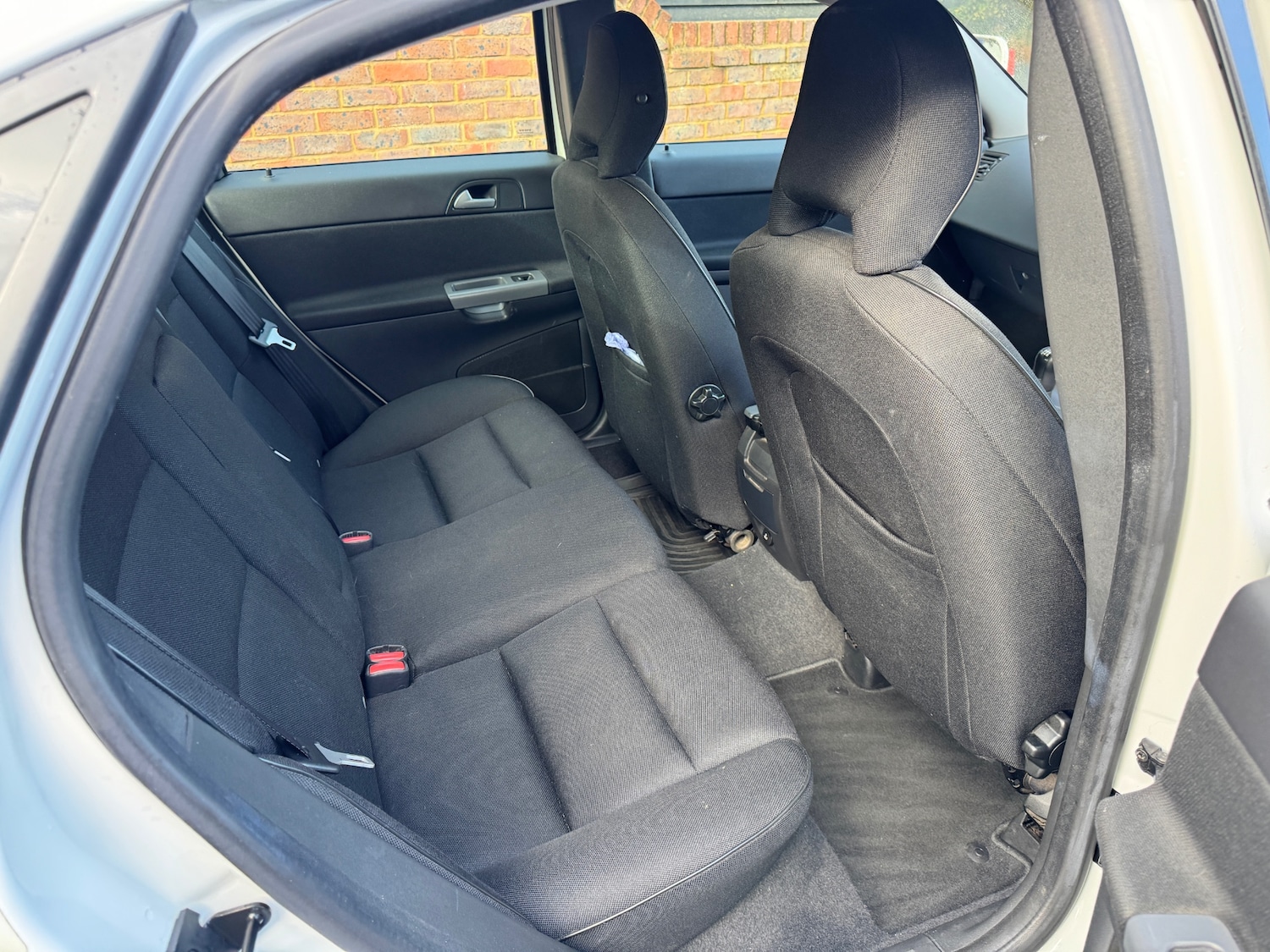 Used Volvo S40 2010 for sale - 76436592: Photo 5