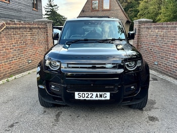 Used Land Rover Defender 2022 for sale - 79057220: Photo