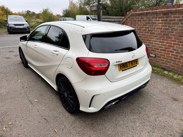 Used Mercedes-Benz A-Class 2017 for sale - 76231072: Photo 4