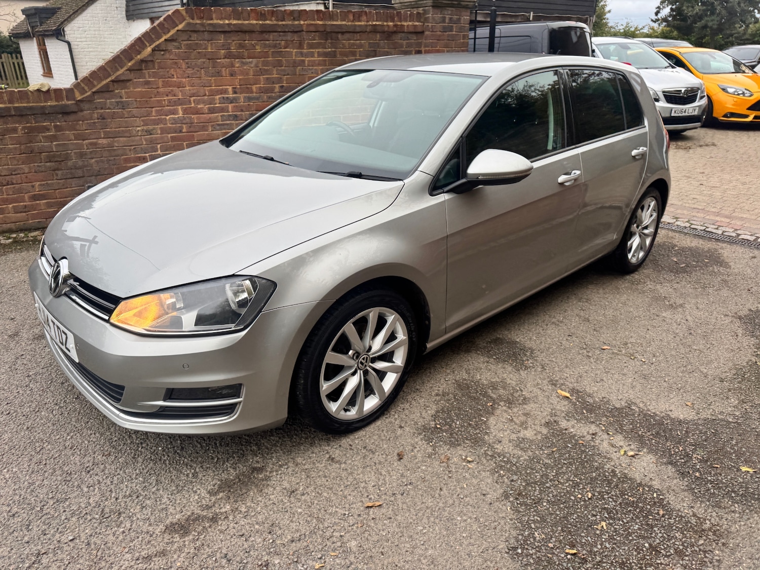 Used Volkswagen Golf 2014 for sale - 76340073: Photo 15