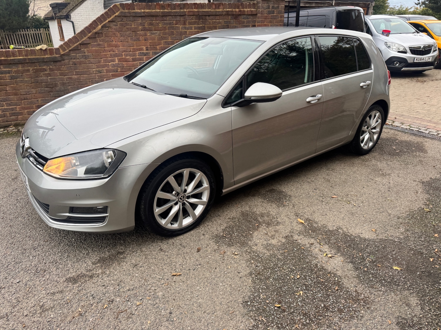 Used Volkswagen Golf 2014 for sale - 76340073: Photo 16