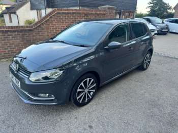 Used Volkswagen Polo 2017 for sale - 74898559: Photo
