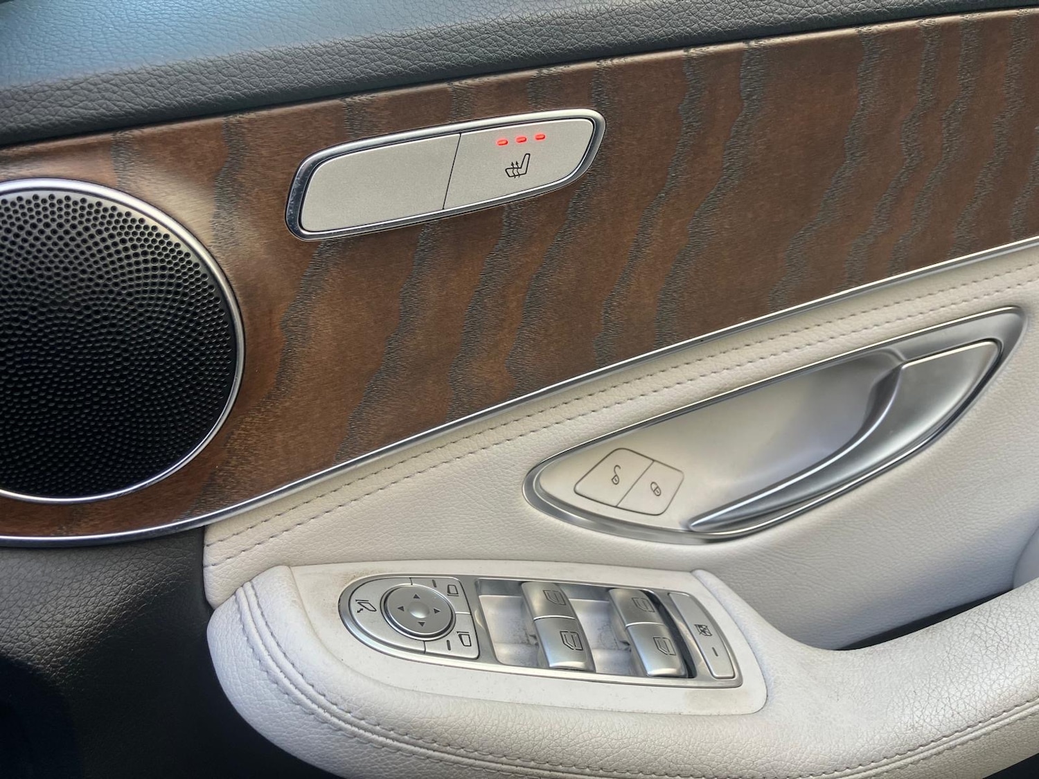 Used Mercedes-Benz C Class 2015 for sale - 76830796: Photo 11