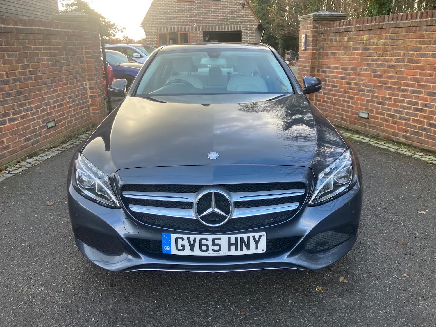 Used Mercedes-Benz C Class 2015 for sale - 76830796: Photo 2