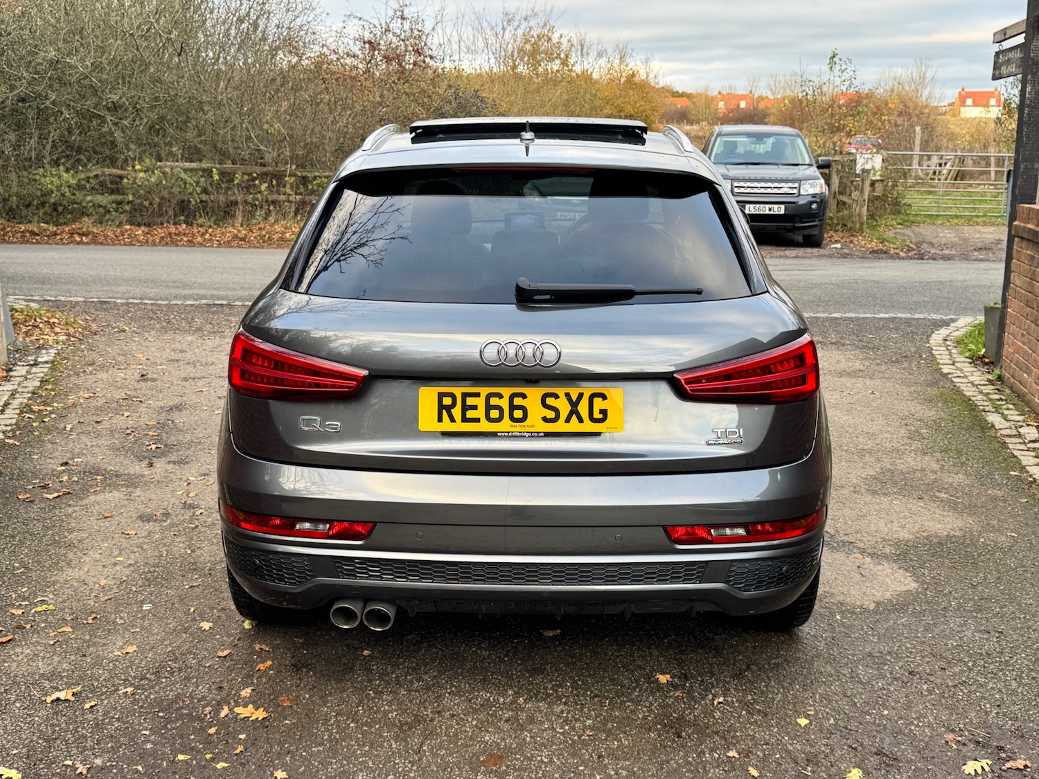 Used Audi Q3 2016 for sale - 76630356: Photo 4