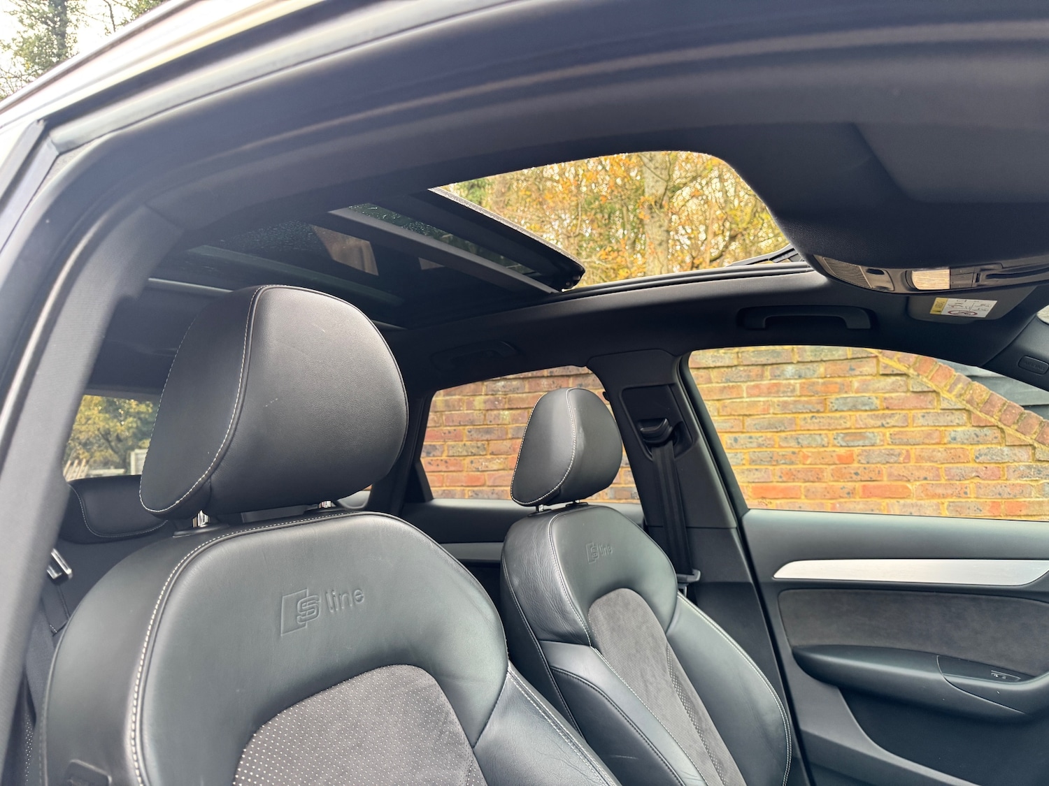 Used Audi Q3 2016 for sale - 76630356: Photo 9