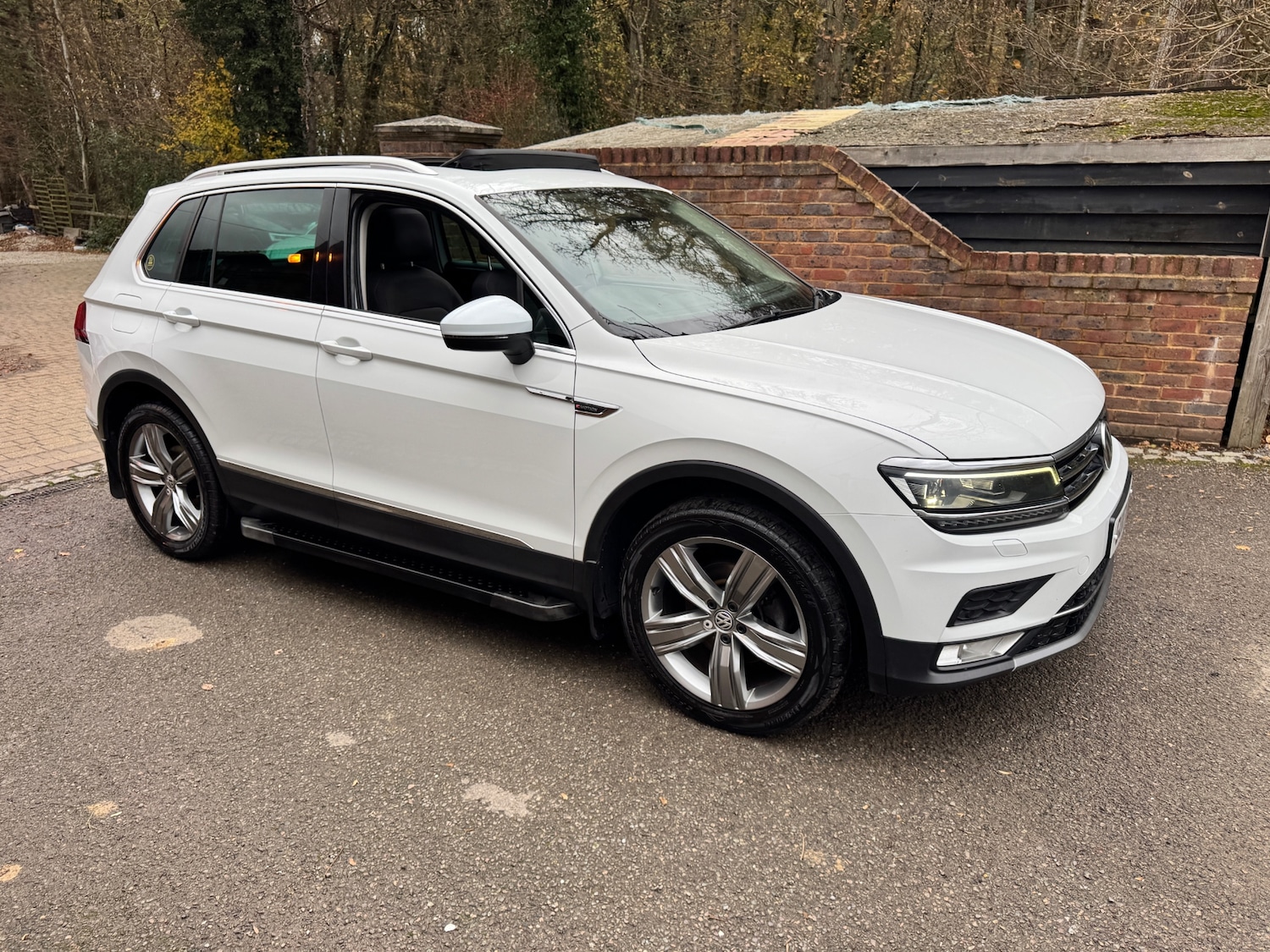 Used Volkswagen Tiguan 2017 for sale - 77930558: Photo 11