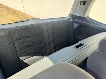 Used Volkswagen Touran 2015 for sale - 78646210: Photo