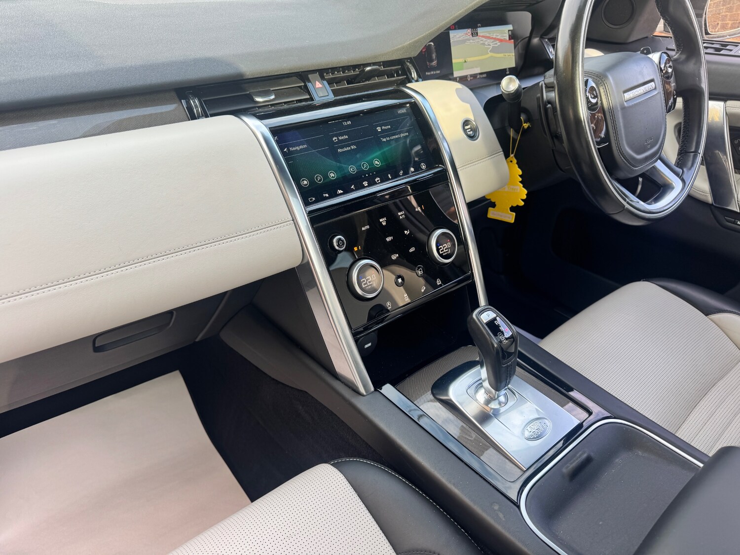 Used Land Rover Discovery Sport 2020 for sale - 76281317: Photo 31