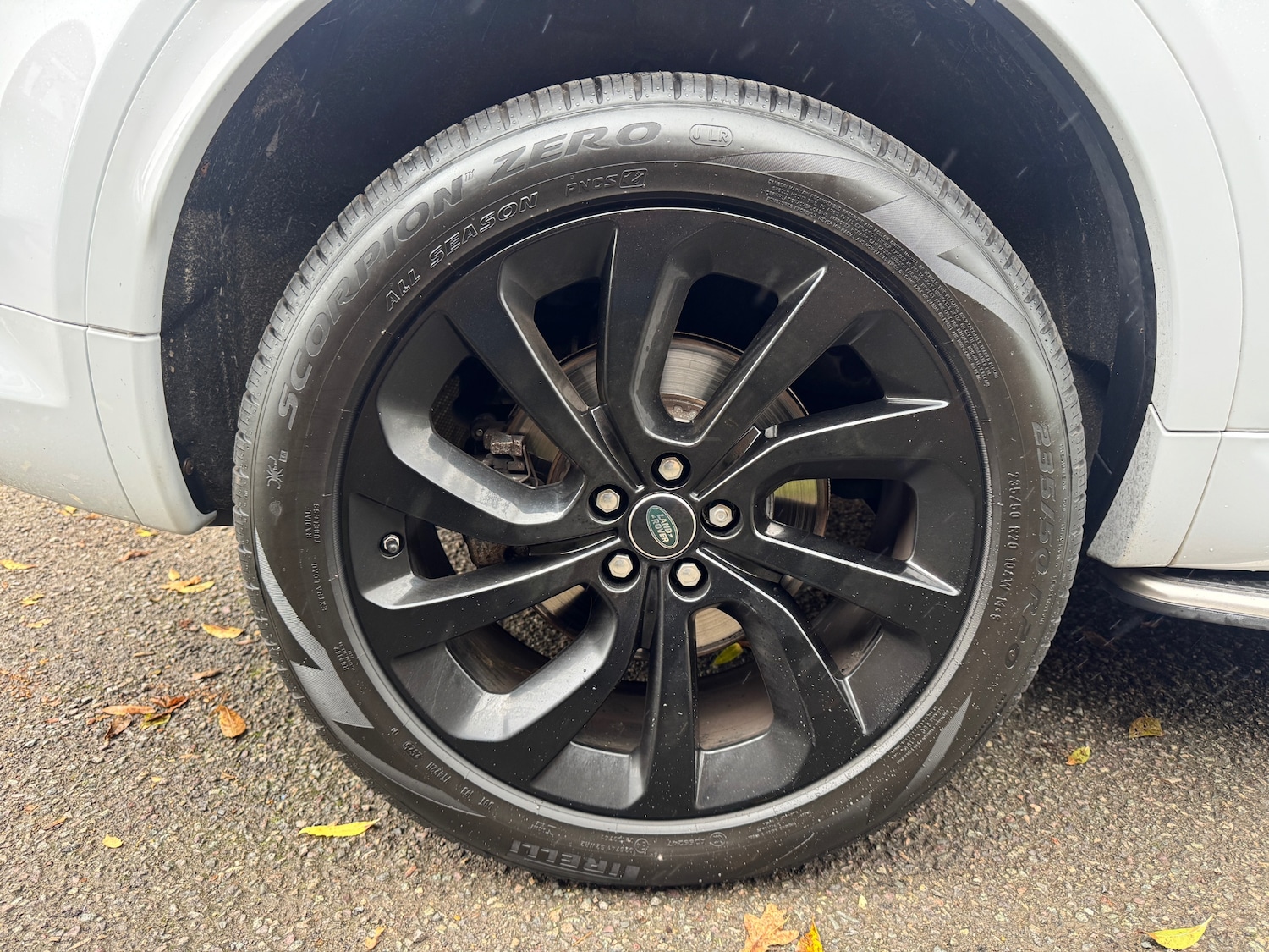 Used Land Rover Discovery Sport 2020 for sale - 76281317: Photo 5