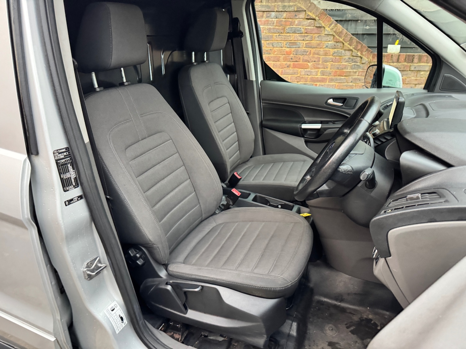 Used Ford Transit Connect 2019 for sale - 76615941: Photo 11
