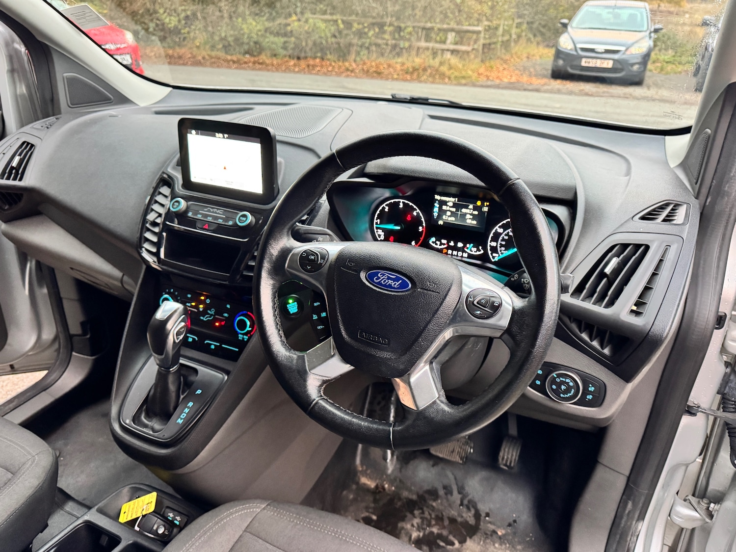 Used Ford Transit Connect 2019 for sale - 76615941: Photo 12