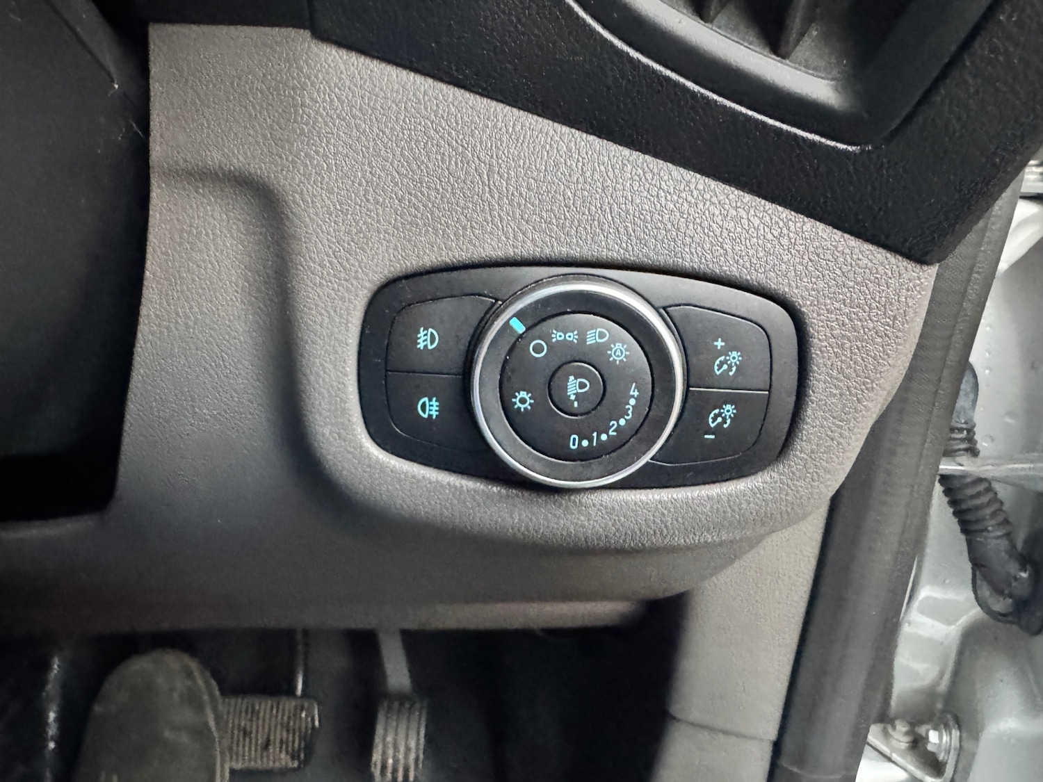 Used Ford Transit Connect 2019 for sale - 76615941: Photo 17