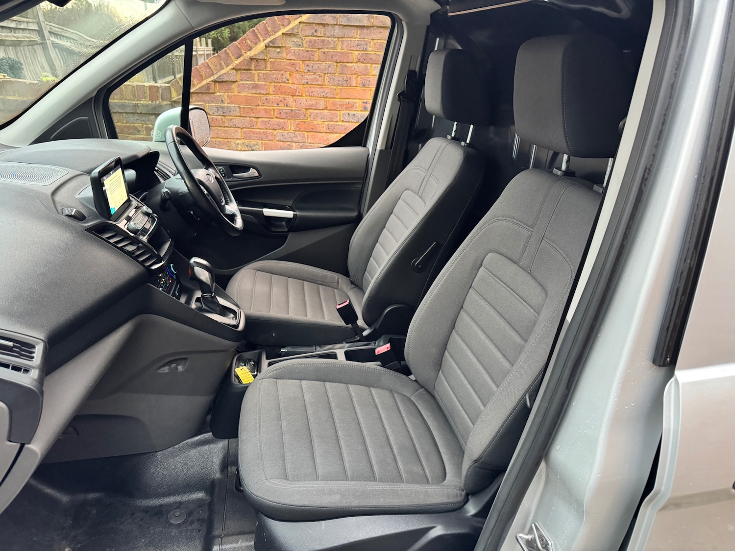 Used Ford Transit Connect 2019 for sale - 76615941: Photo 9