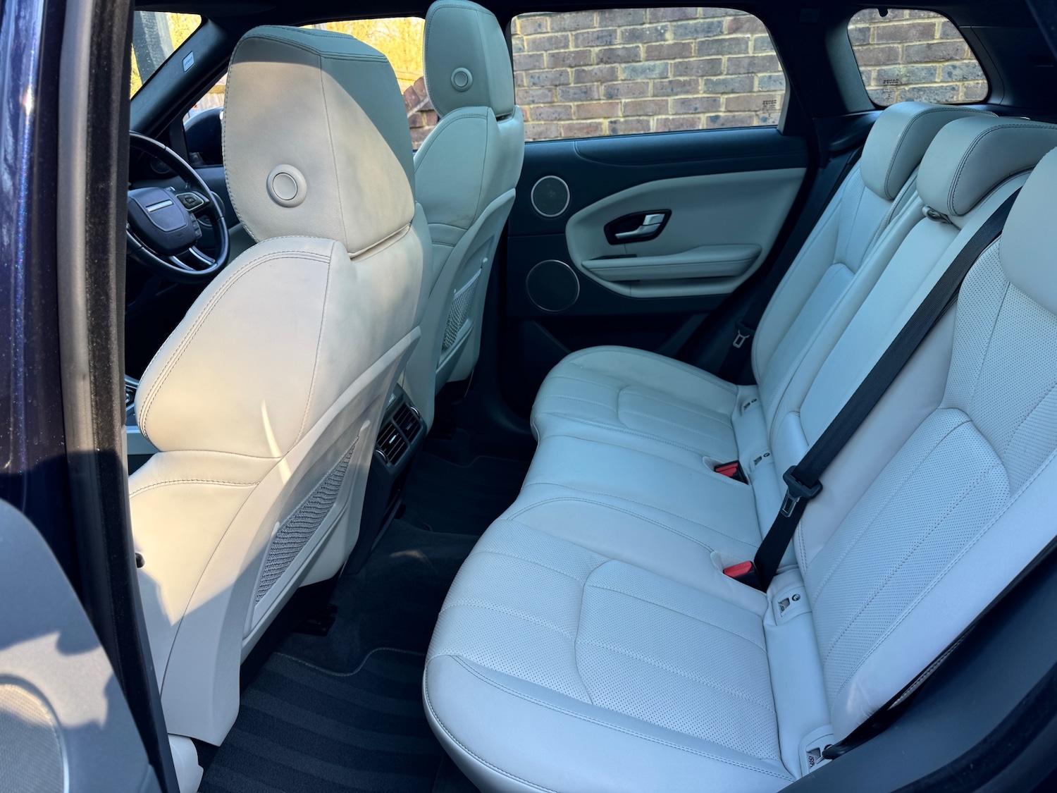 Used Land Rover Range Rover Evoque 2017 for sale - 77918037: Photo 11