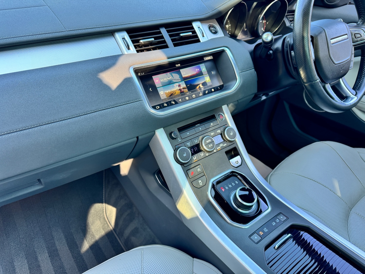 Used Land Rover Range Rover Evoque 2017 for sale - 77918037: Photo 15