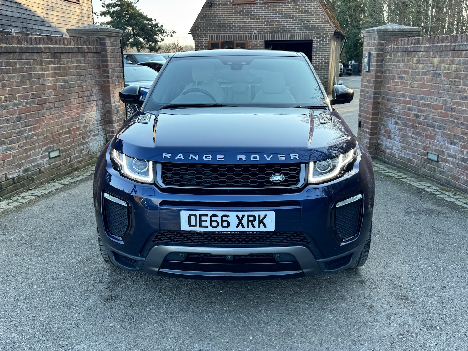 Used Land Rover Range Rover Evoque 2017 for sale - 77918037: Photo 2