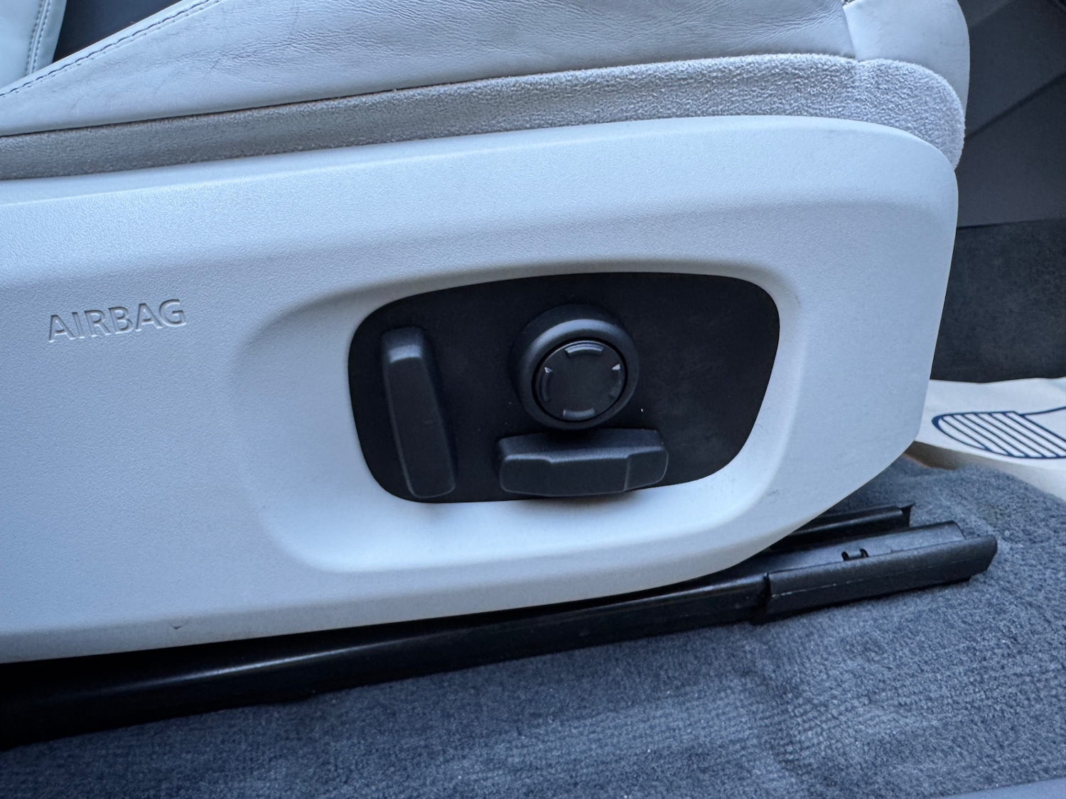 Used Land Rover Range Rover Evoque 2017 for sale - 77918037: Photo 32