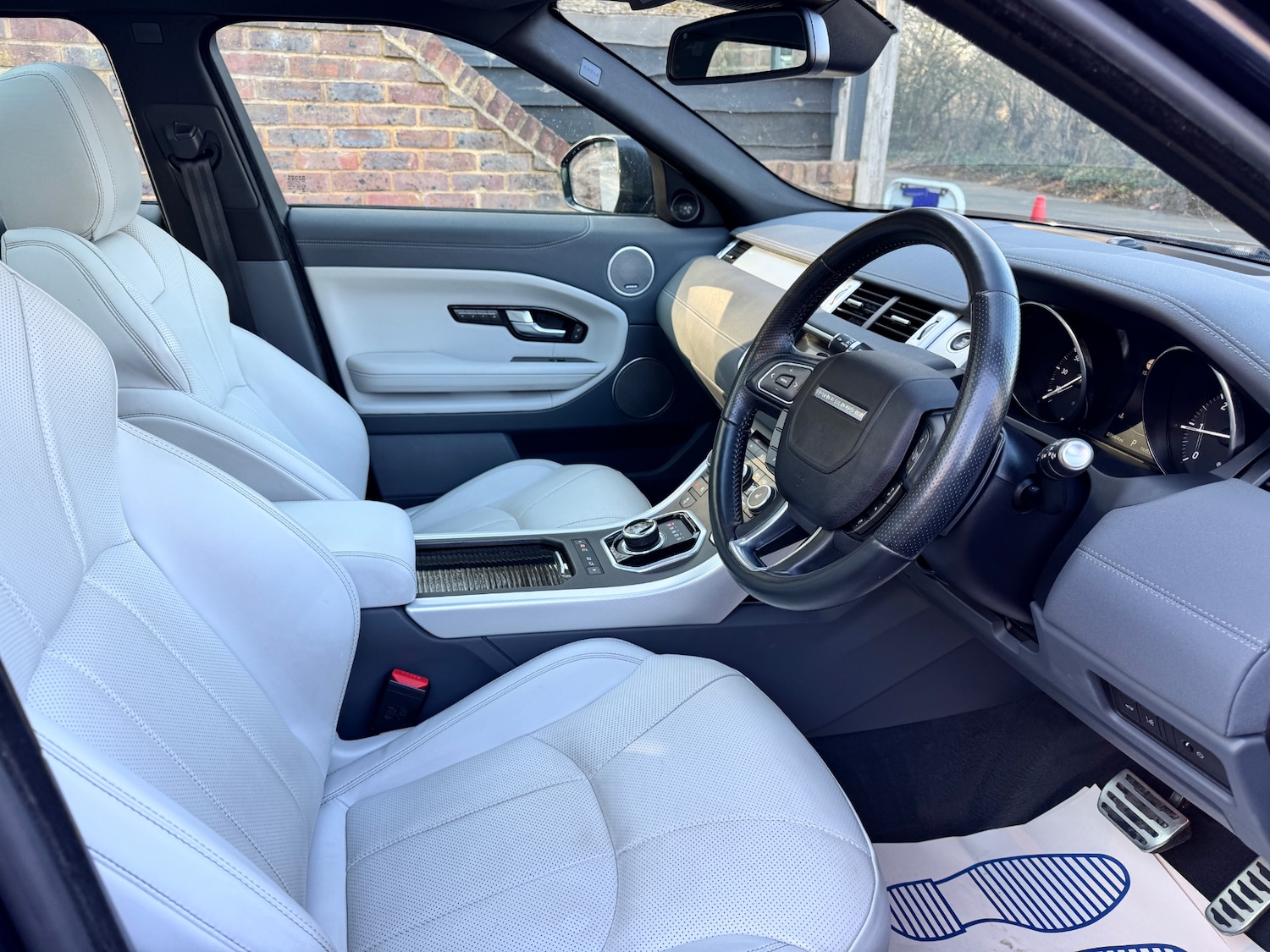 Used Land Rover Range Rover Evoque 2017 for sale - 77918037: Photo 5