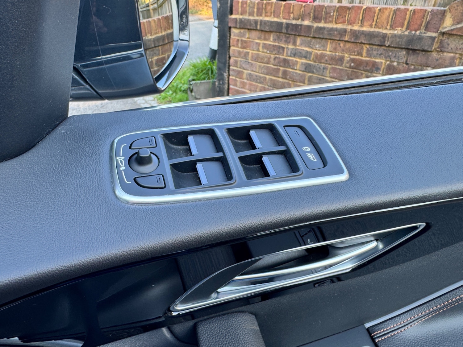 Used Jaguar F-Pace 2018 for sale - 77917810: Photo 25