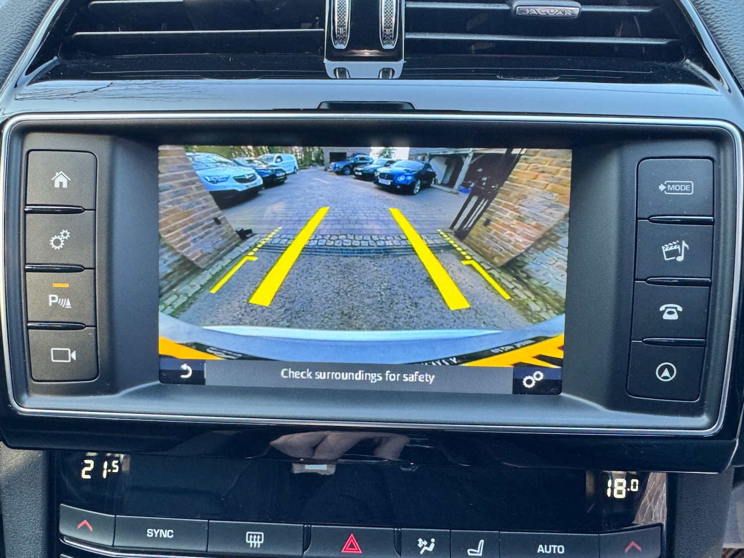 Used Jaguar F-Pace 2018 for sale - 77917810: Photo 26