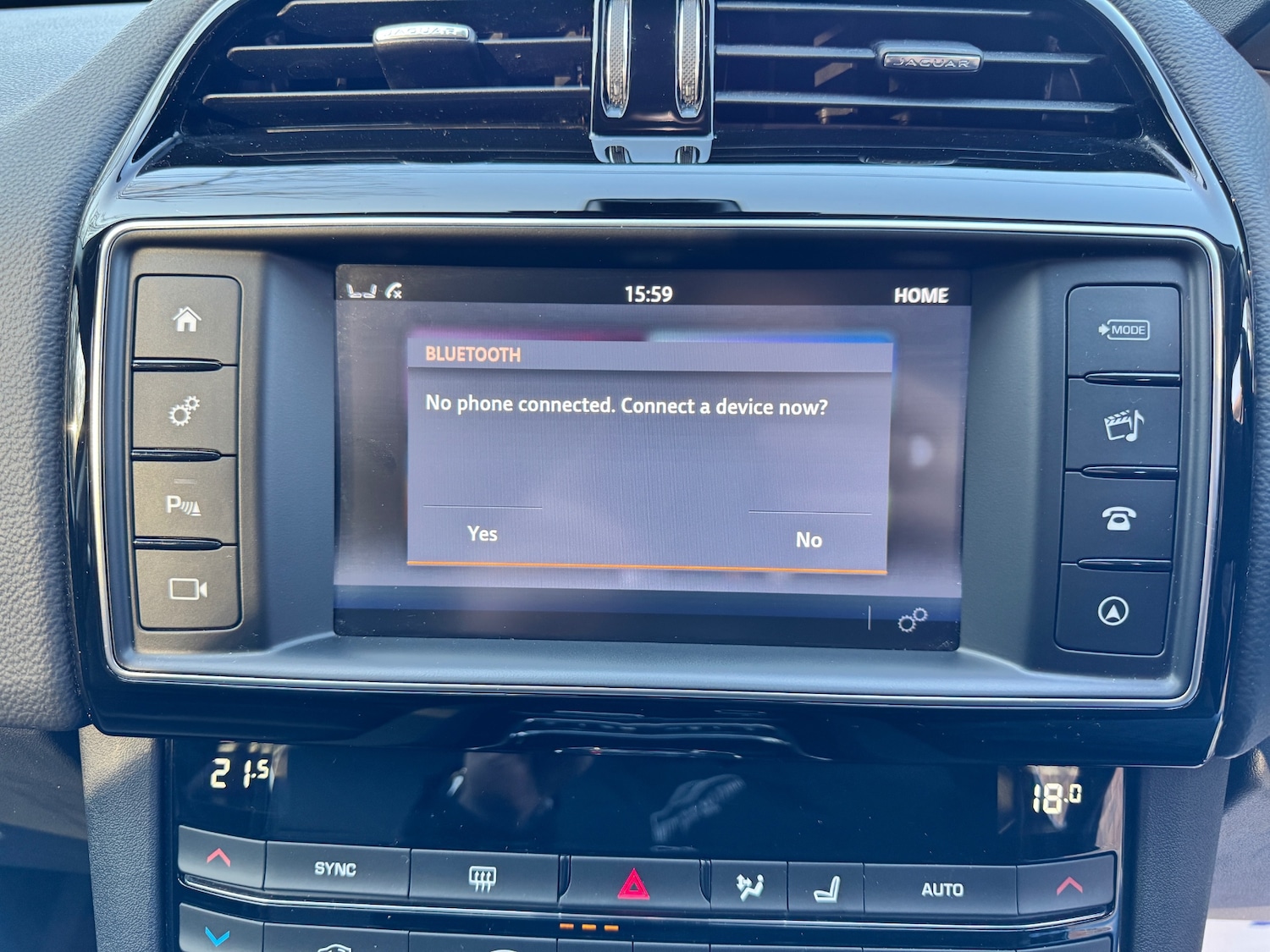 Used Jaguar F-Pace 2018 for sale - 77917810: Photo 31