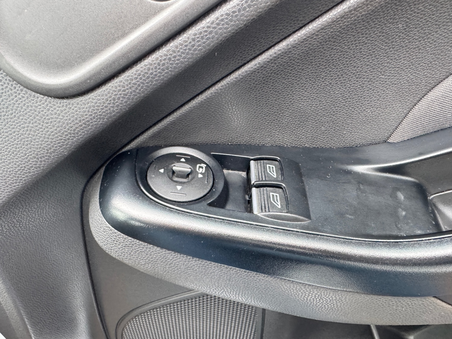 Used Ford Fiesta 2015 for sale - 77319373: Photo 19