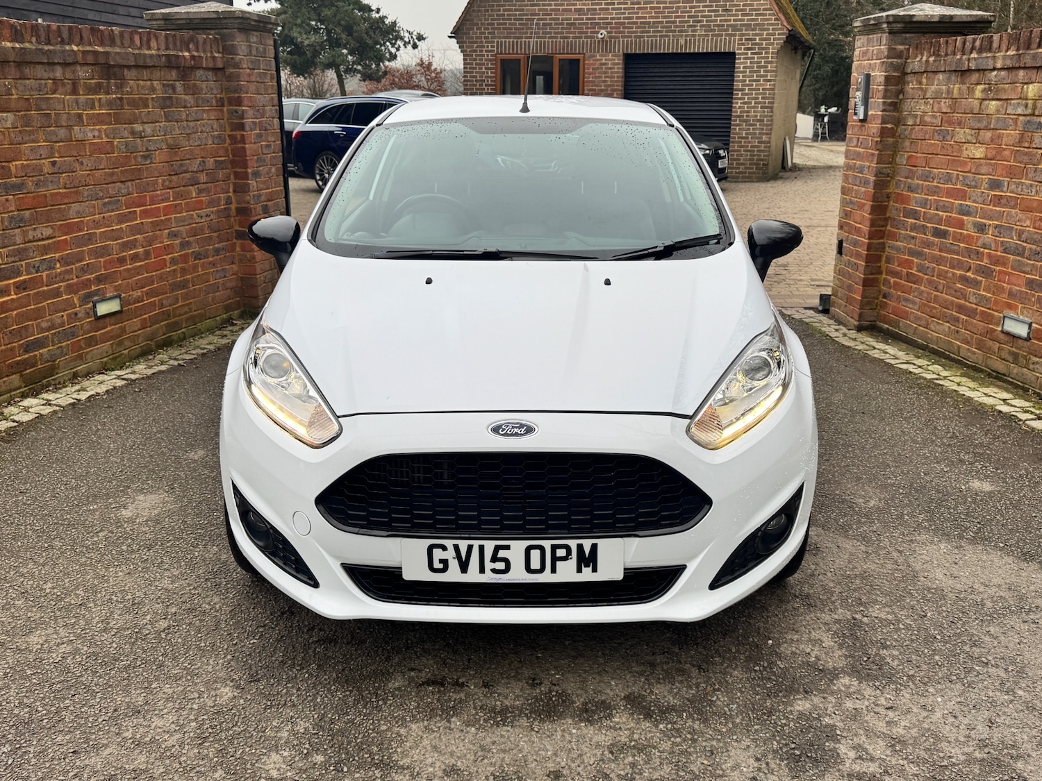 Used Ford Fiesta 2015 for sale - 77319373: Photo 2