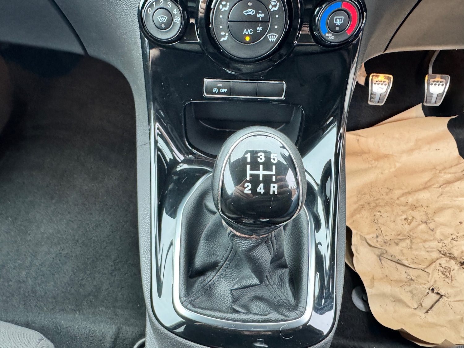 Used Ford Fiesta 2015 for sale - 77319373: Photo 21