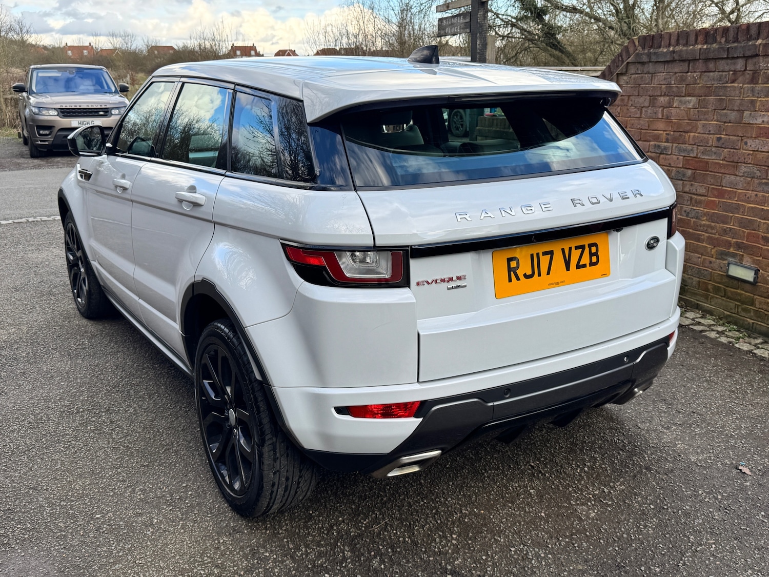 Used Land Rover Range Rover Evoque 2017 for sale - 77701893: Photo 4