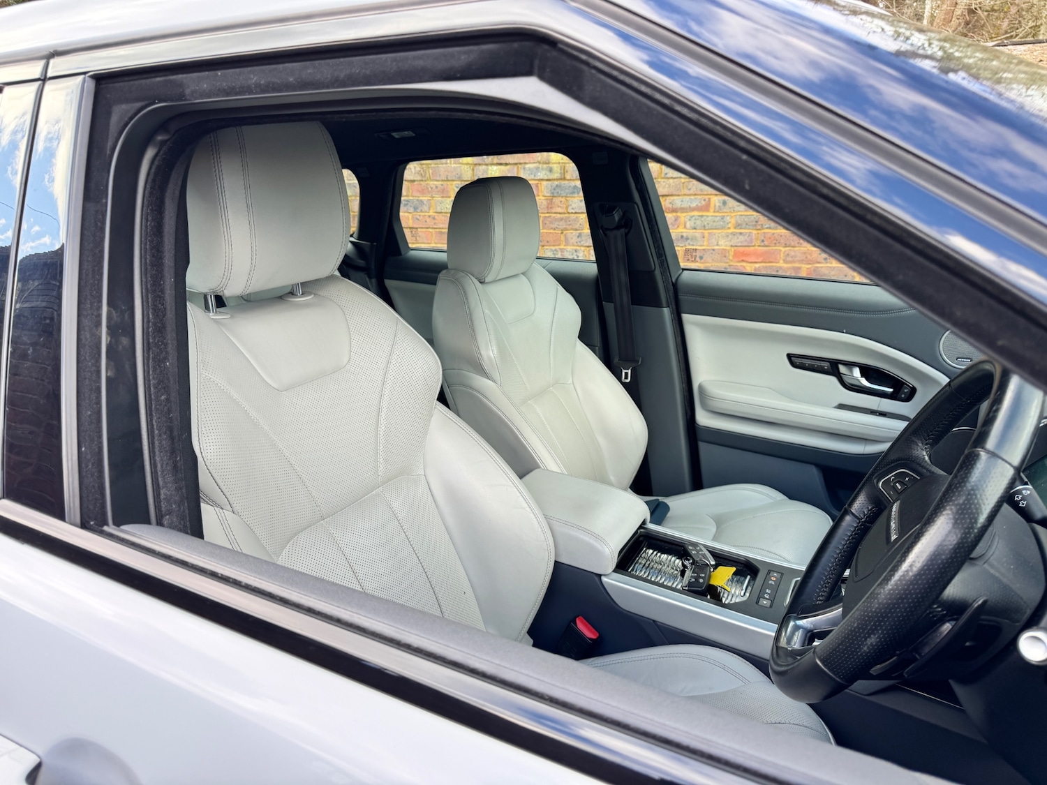 Used Land Rover Range Rover Evoque 2017 for sale - 77701893: Photo 5