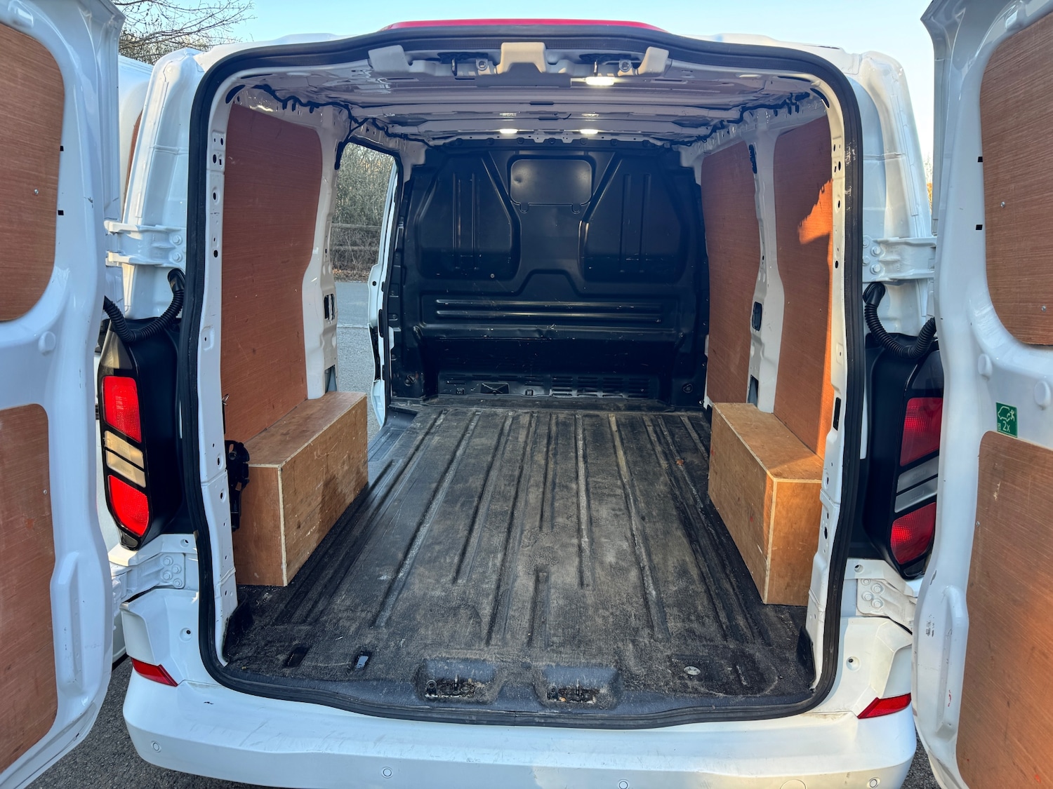 Used Ford Transit Custom 2024 for sale - 77918169: Photo 11