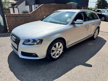 Used Audi A4 2010 for sale - 75575667: Photo
