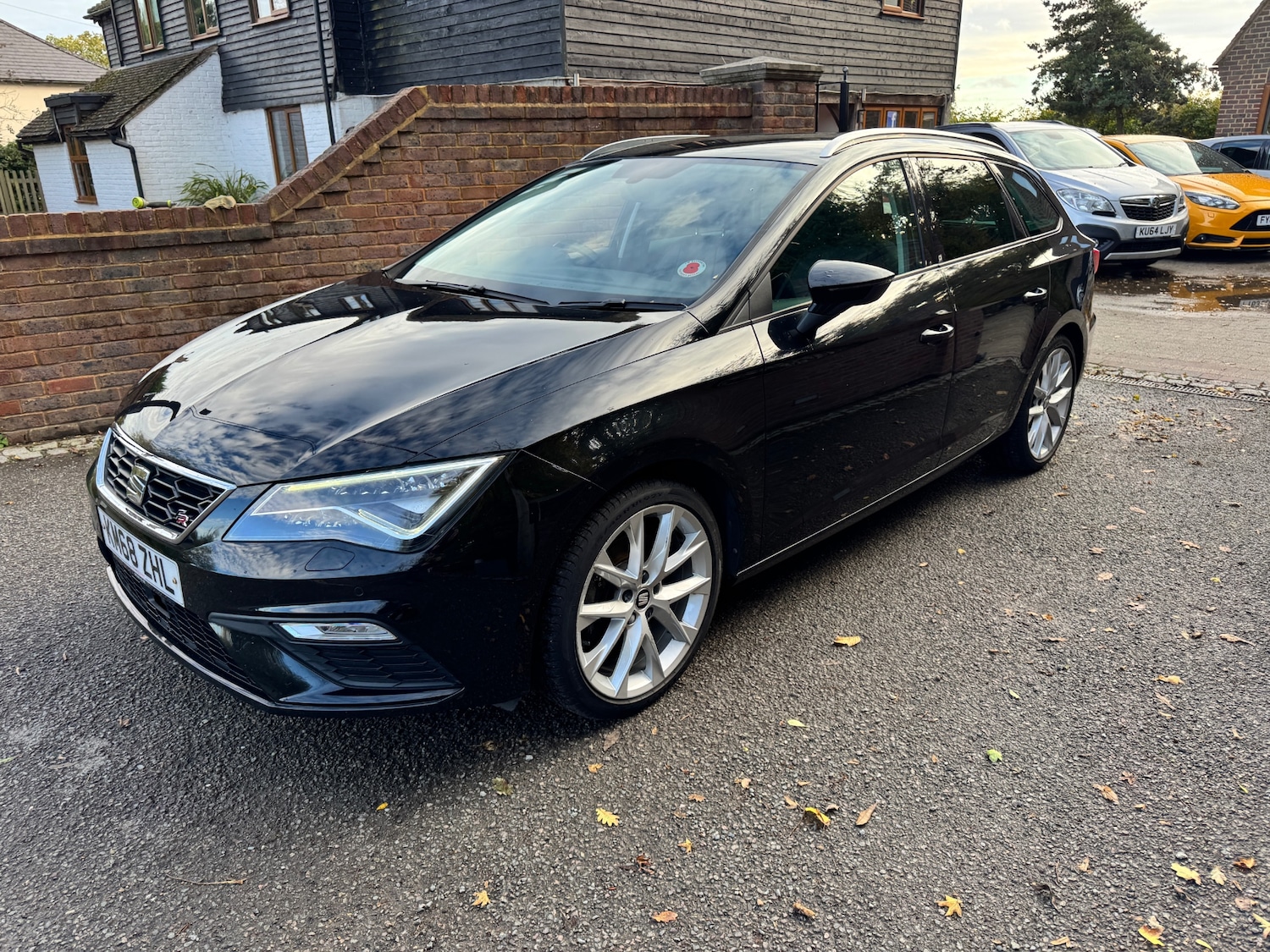 Used SEAT Leon 2018 for sale - 76344339: Photo 2