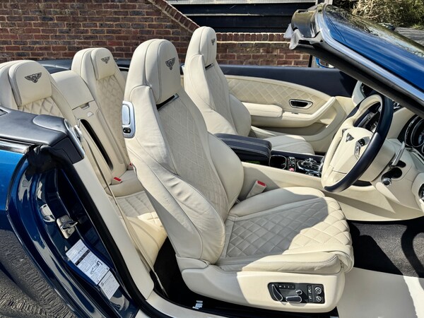 Used Bentley Continental 2015 for sale - 74284304: Photo 25