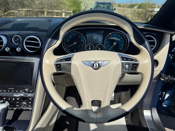 Used Bentley Continental 2015 for sale - 74284304: Photo 32