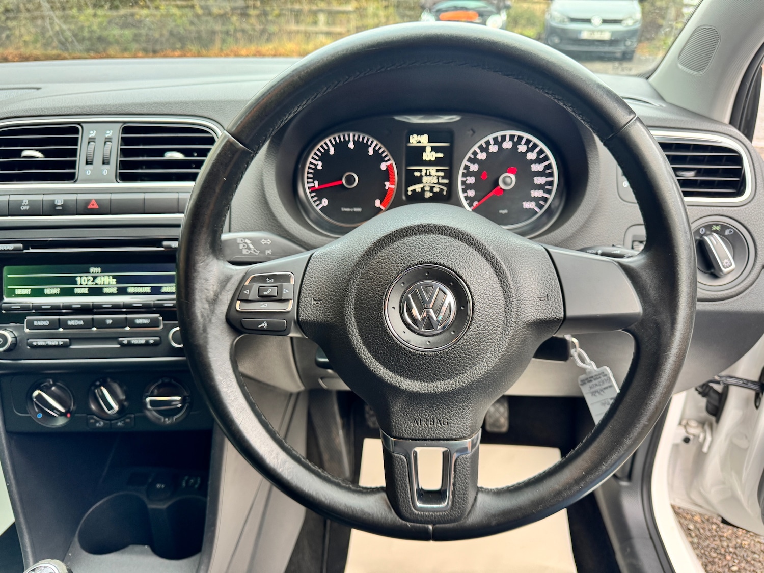 Used Volkswagen Polo 2012 for sale - 76662421: Photo 11