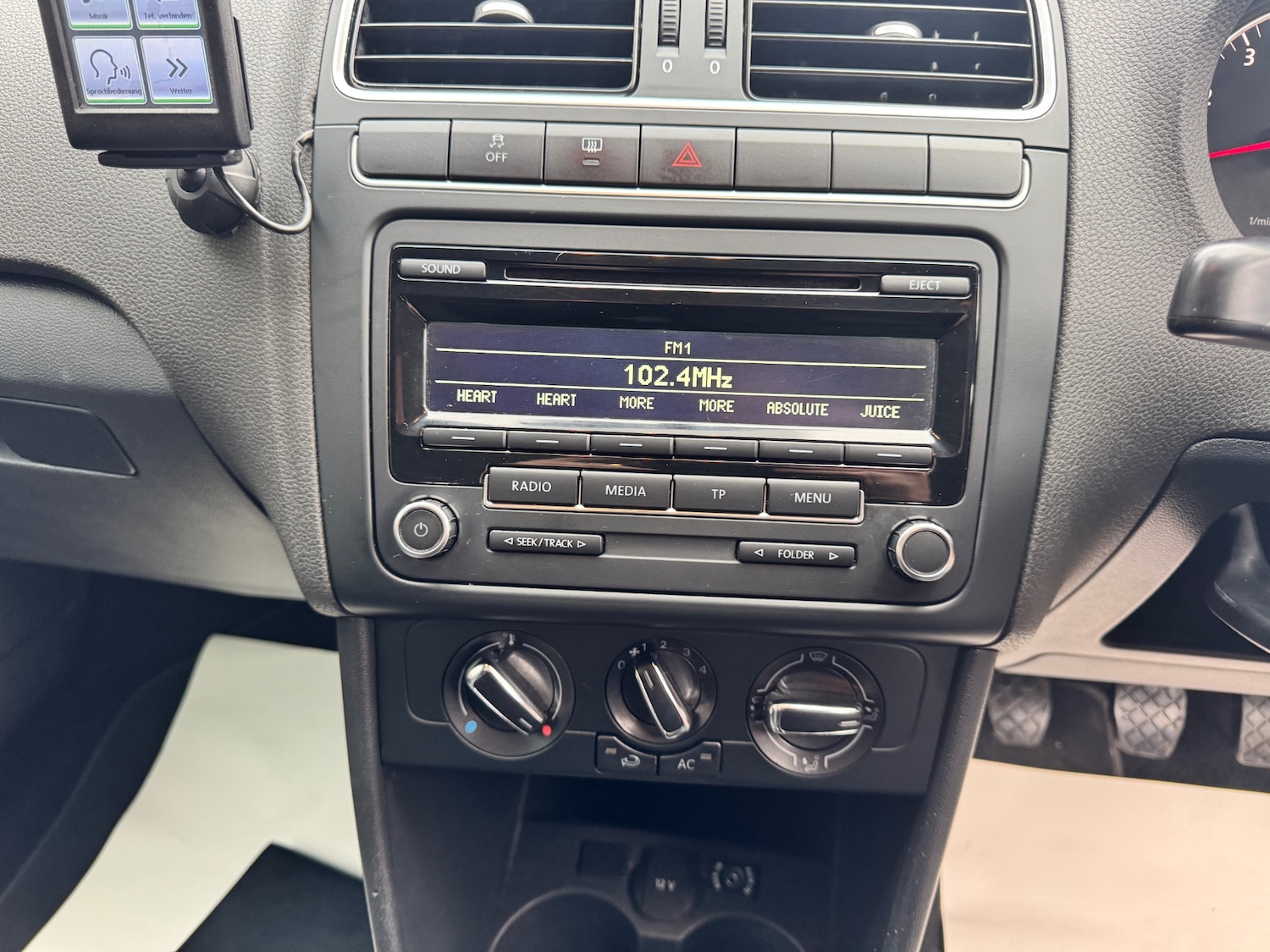 Used Volkswagen Polo 2012 for sale - 76662421: Photo 16