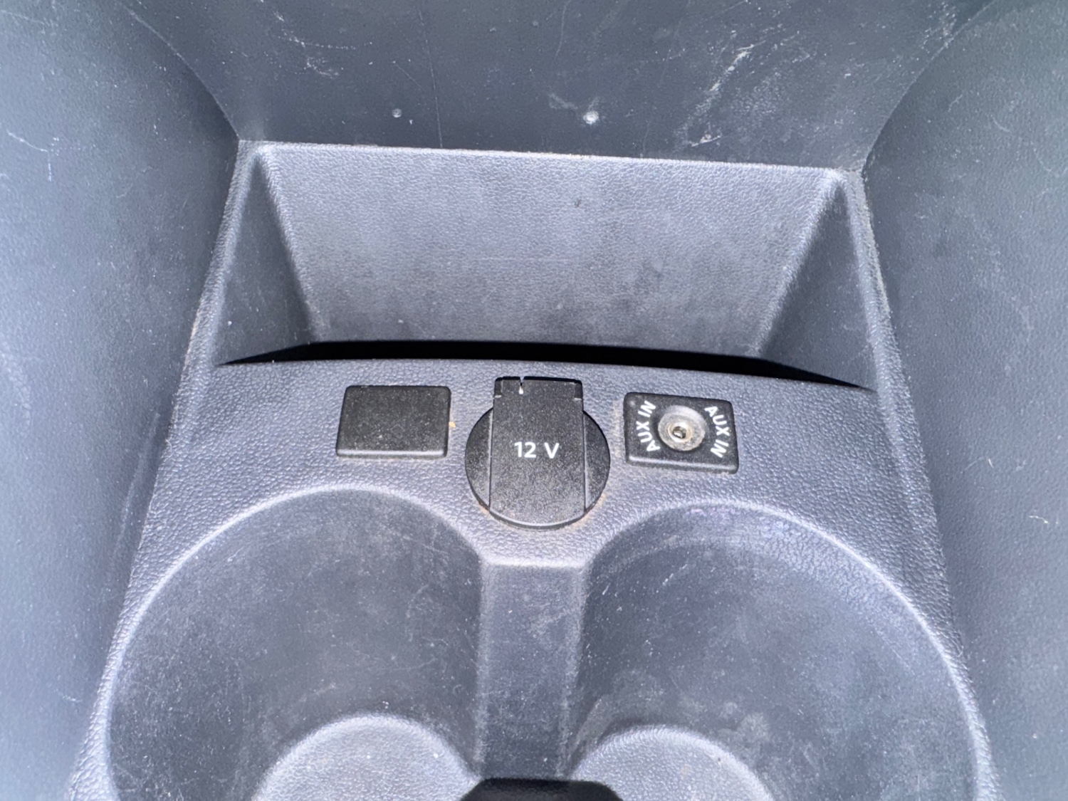 Used Volkswagen Polo 2012 for sale - 76662421: Photo 19