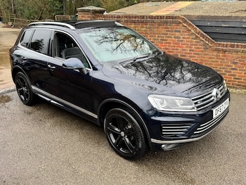 Used Volkswagen Touareg 2017 for sale - 77435330: Photo
