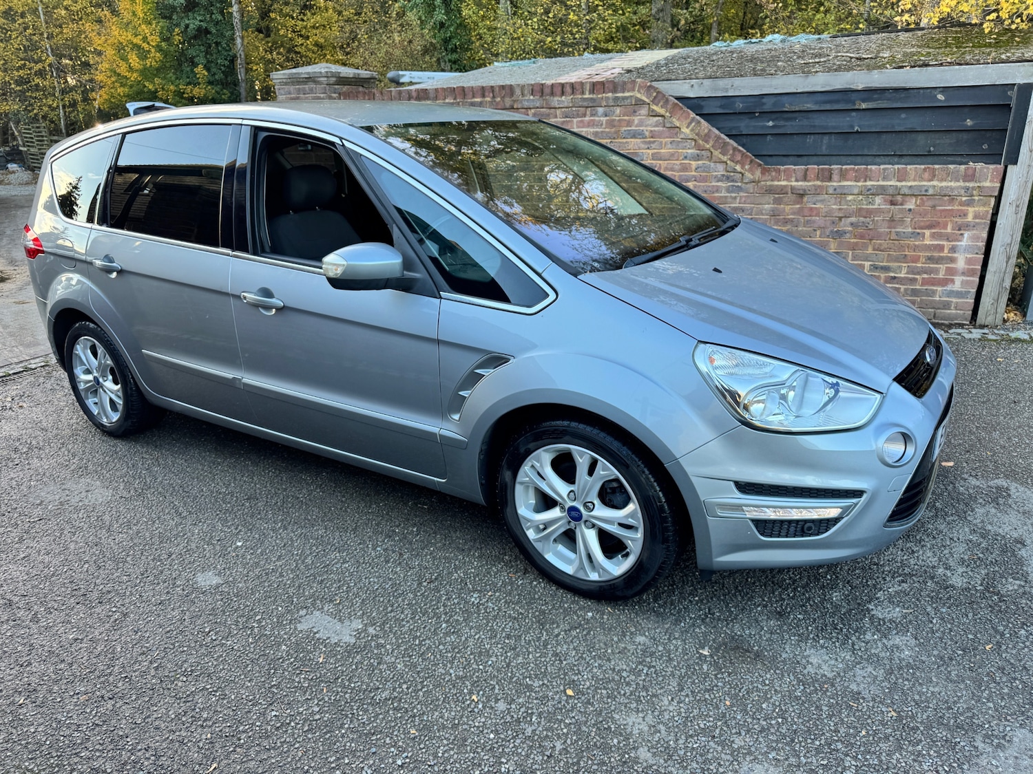Used Ford S-Max 2014 for sale - 76436585: Photo 12