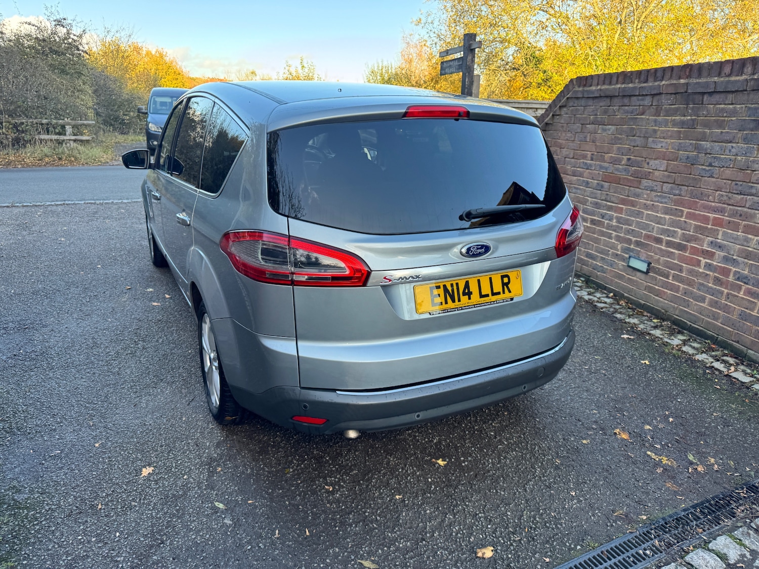 Used Ford S-Max 2014 for sale - 76436585: Photo 16