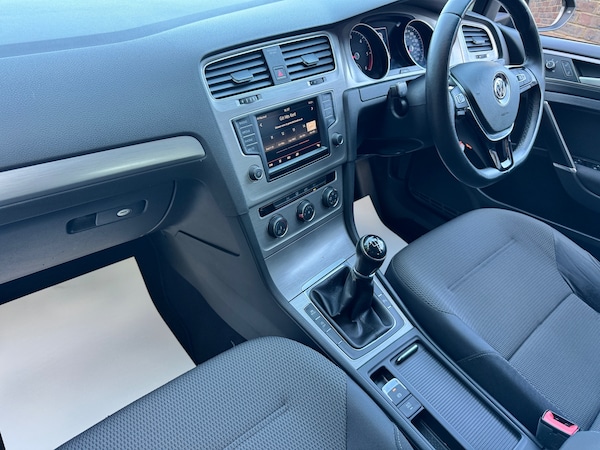 Used Volkswagen Golf 2015 for sale - 76131072: Photo 10