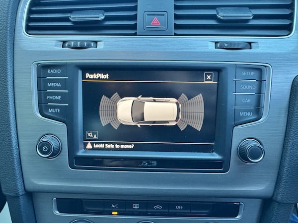 Used Volkswagen Golf 2015 for sale - 76131072: Photo 26