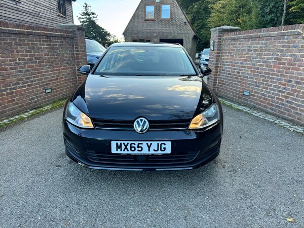 Used Volkswagen Golf 2015 for sale - 76131072: Photo 2