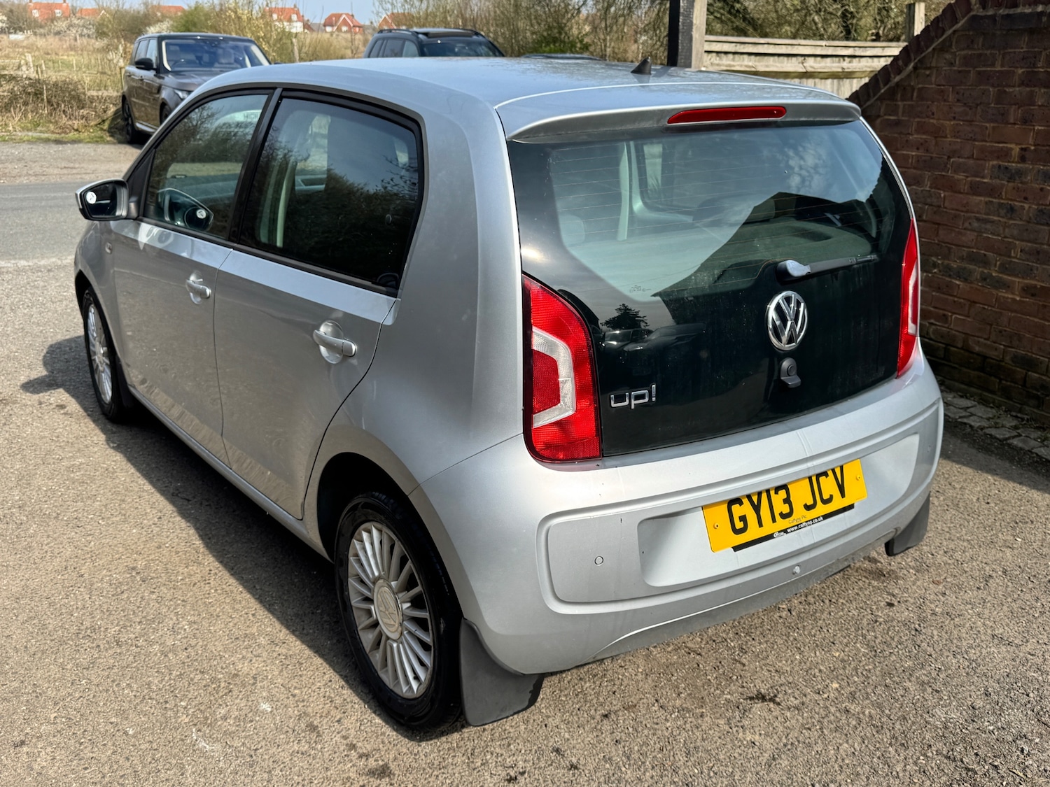 Used Volkswagen up! 2013 for sale - 77963757: Photo 4