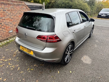 Used Volkswagen Golf 2017 for sale - 76209166: Photo 4
