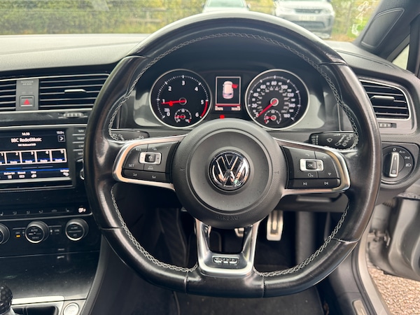 Used Volkswagen Golf 2017 for sale - 76209166: Photo 8