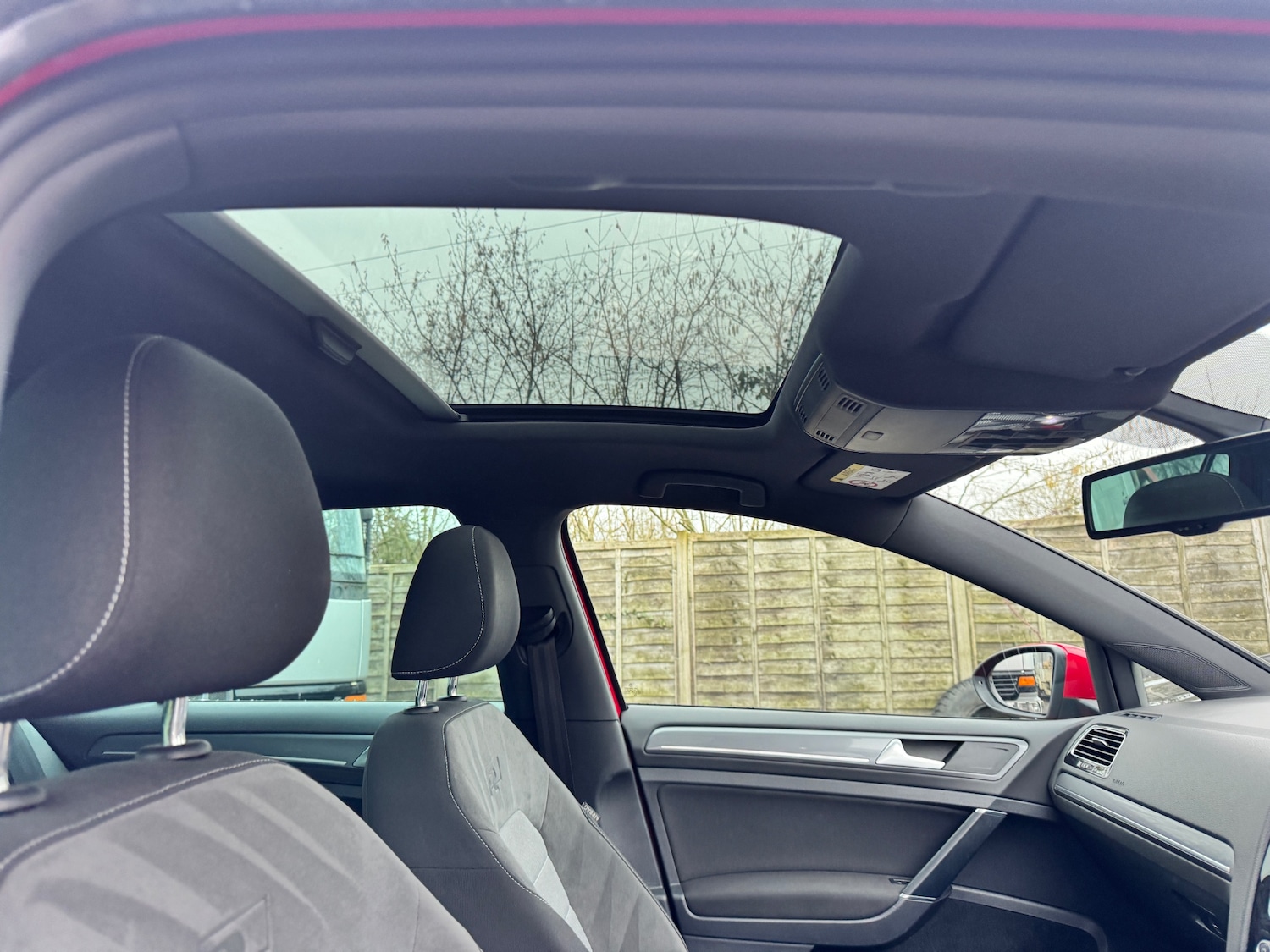 Used Volkswagen Golf 2016 for sale - 77129770: Photo 11