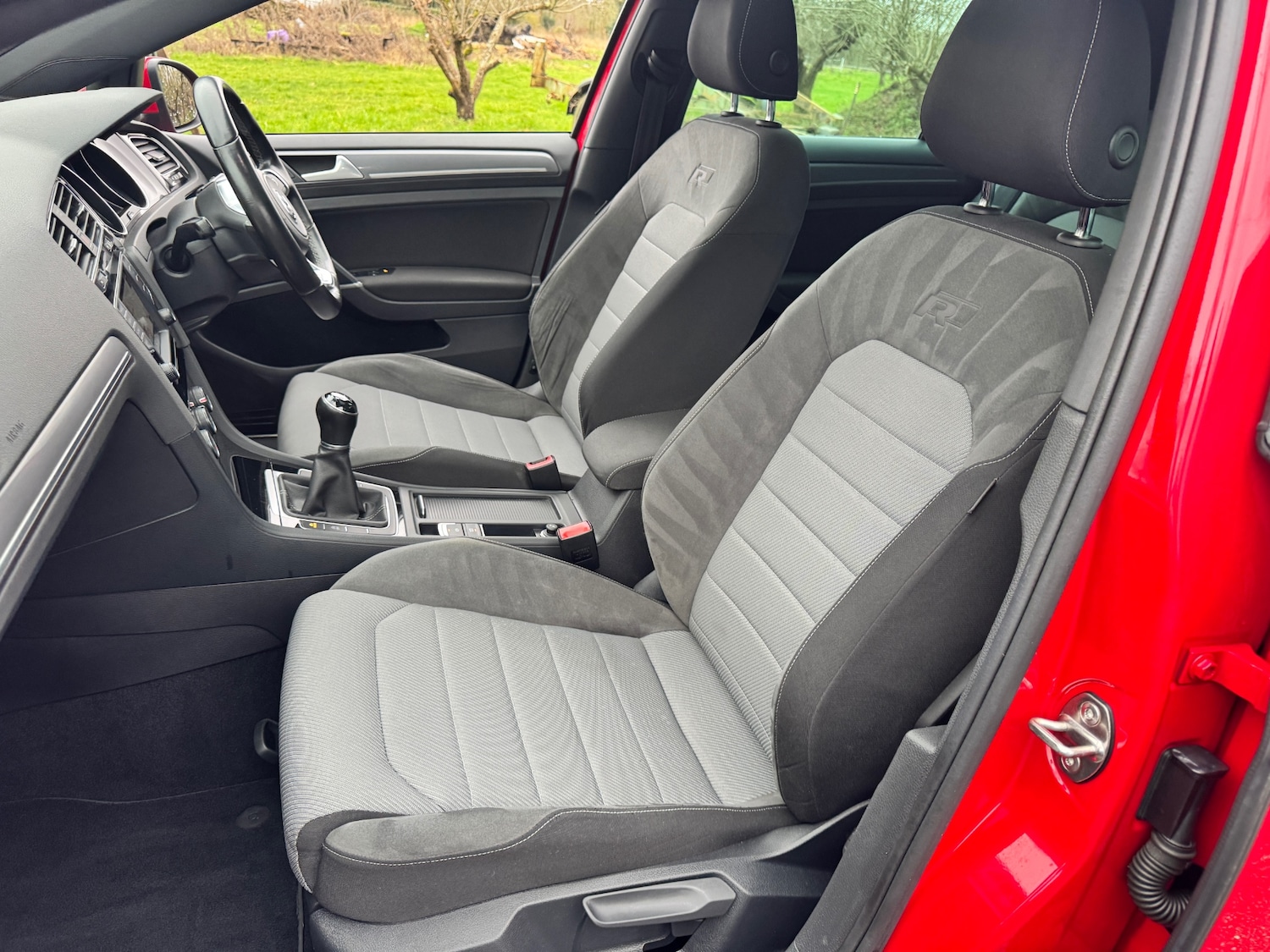 Used Volkswagen Golf 2016 for sale - 77129770: Photo 14